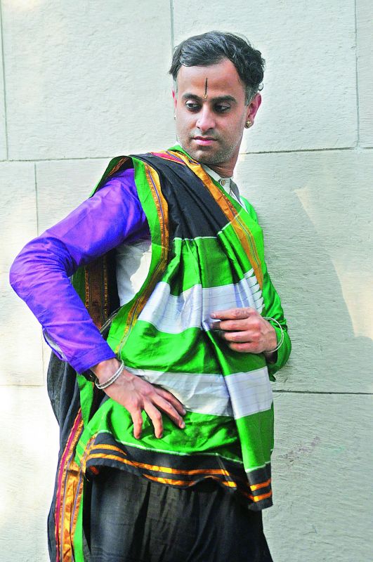 Himanshu Verma believes that sari adds a lot of beauty to our lives