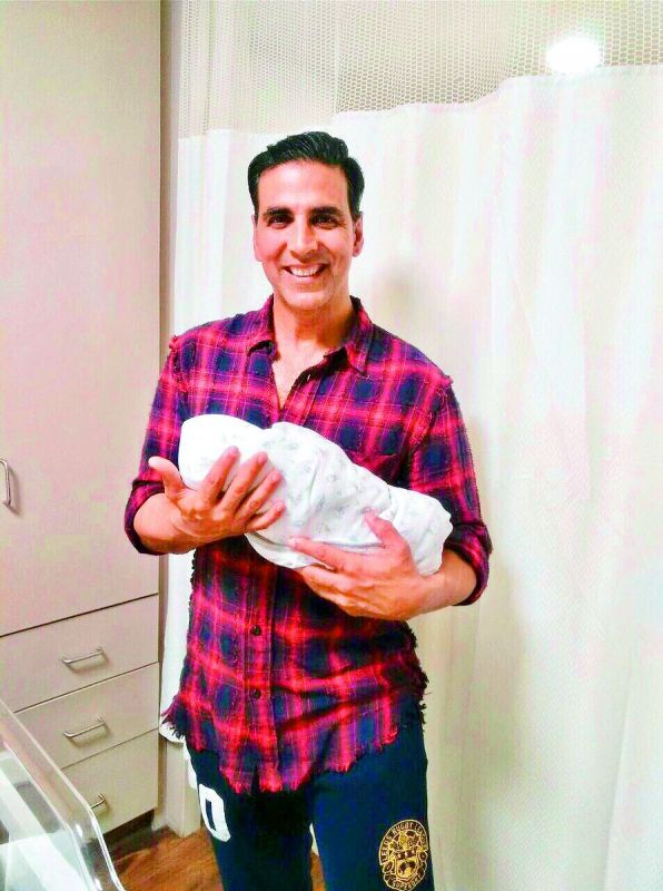 Actor Akshay Kumar shared an adorable photo with the newborn baby on Twitter