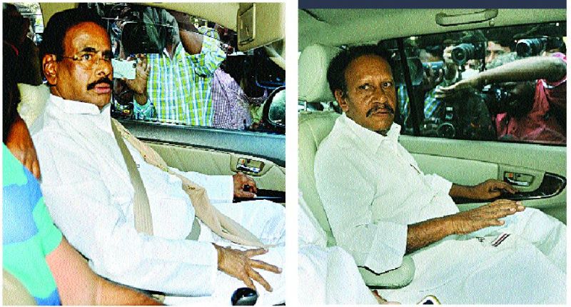 Sasikala's estranged husband M. Nataraj reaches Parappana Agrahara. He was followed by Lok Sabha Deputy Speaker Thambidurai.