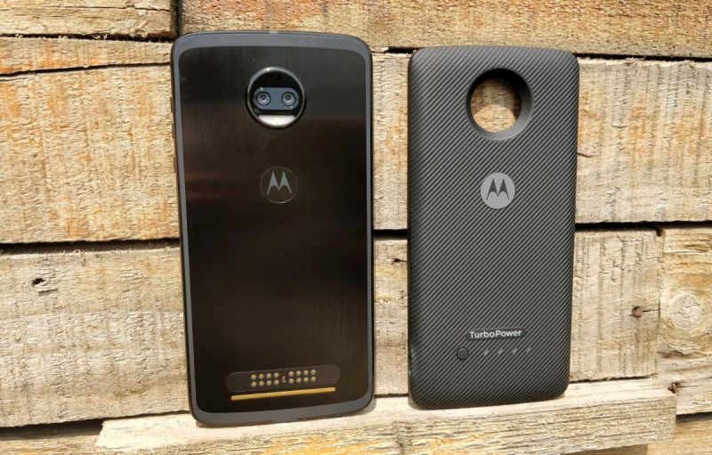 Motorola Moto Z2 Force review