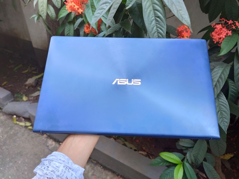 Asus ZenBook UX534 Shots
