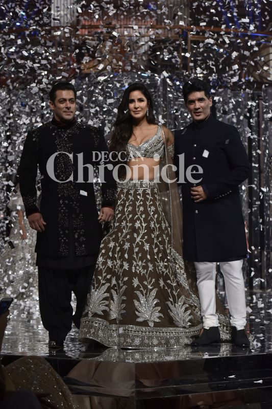 Salman, Katrina look beautiful as Manish's showstoppers, make us excited for Bharat