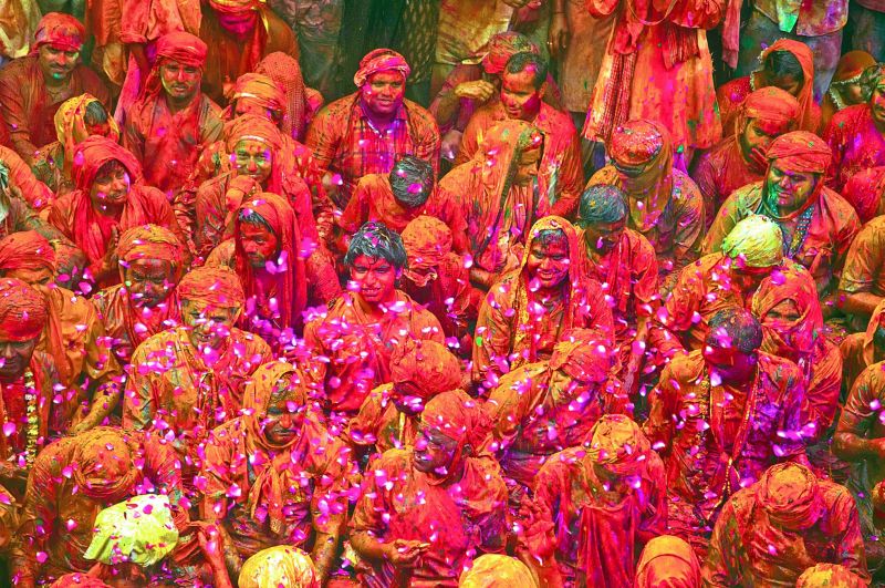 Holy holi!