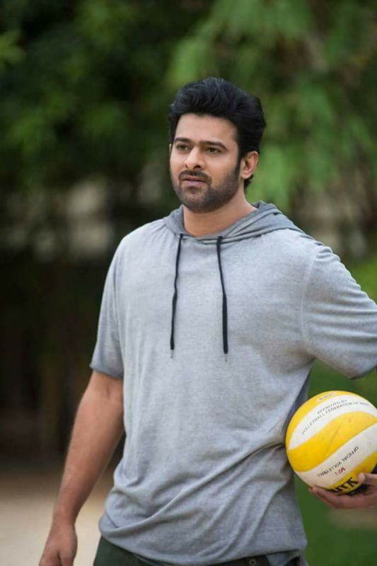 Prabhas changes his cover picture on Facebook and fans go gaga over him