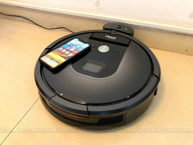 iRobot Roomba review: home janitor just got smarter