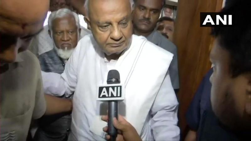 Former PM and JDS chief H D Dece Gowda. (Photo: ANI)