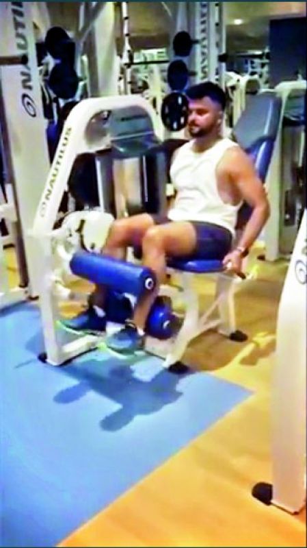  Suresh Raina often posts videos of him rigorously sweating it out in the gym