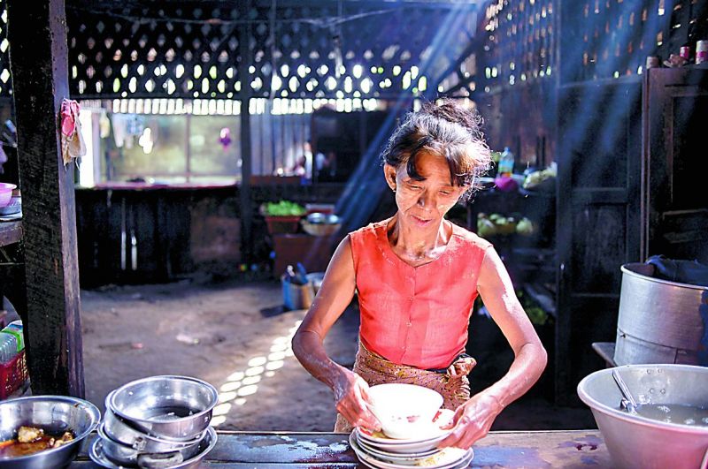 In the kitchen, Burma