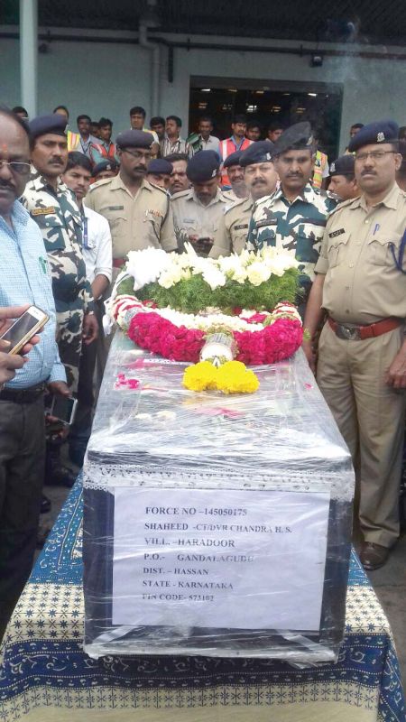 Mortal remains of soldier Chandru have arrived in Hassan and his final rites will be held on Thursday