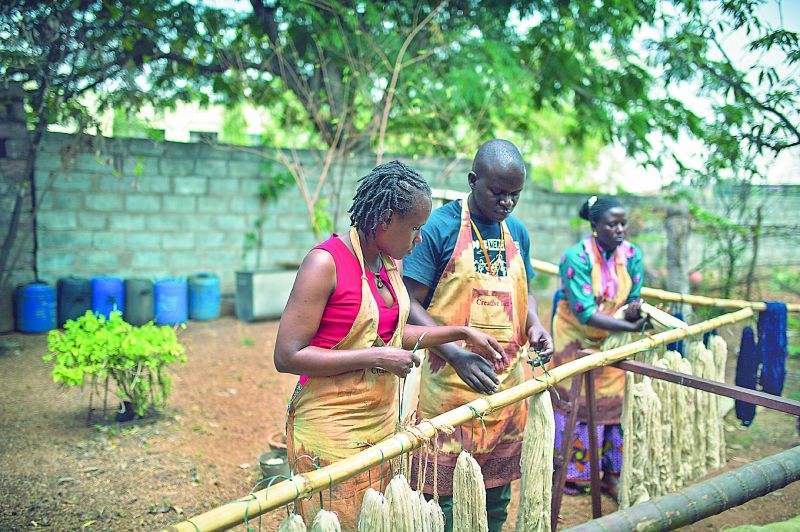 Representatives from East Africa learning dying technique