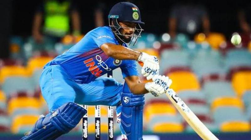Just a day after Rishabh Pant got out again by playing a rash shot during the second T20I versus South Africa, chief selector MSK Prasad has stated that the selectors are grooming potential players who could be used as a backup wicket-keeper batsman for mis-firing Pant. However, despite that Pant will continue to be the first-choice until a suitable replacement is found, said the national chairman of selectors. (Photo:AFP)
