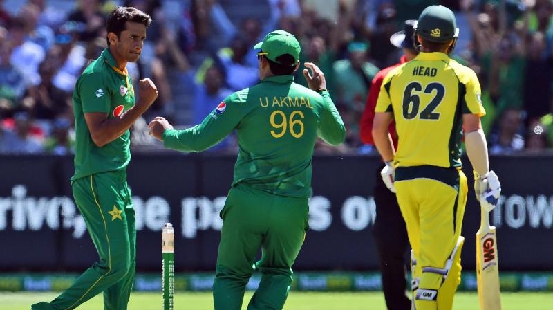 Umar Akmal sent back home after breaching a team curfew before 5th ODI vs Australia