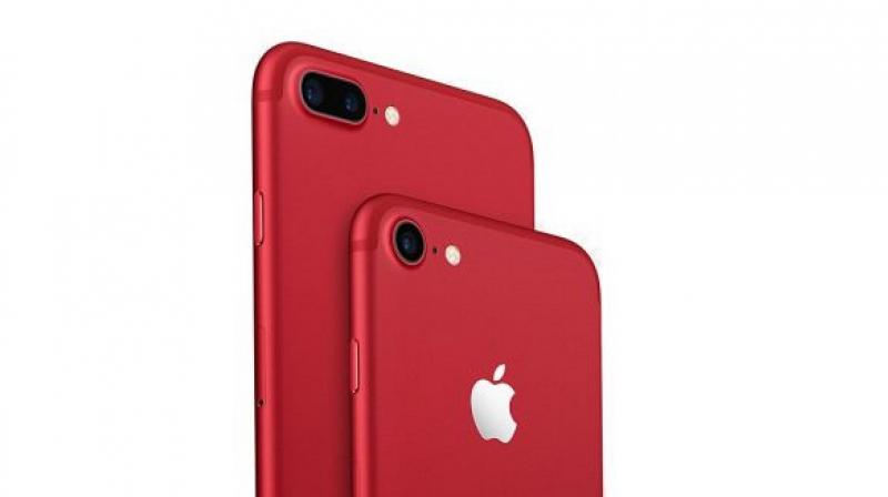 Red variants of Apple iPhone 7 and iPhone 7 Plus