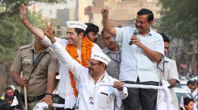 \Take the money, don\t deny it, but vote for AAP,\ says Arvind Kejriwal