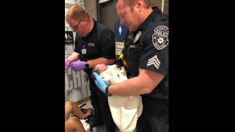 Cops help woman deliver baby inside McDonaldâ€™s in California