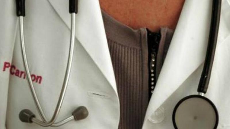 Ex-tata staffer dupes doctor of  Rs 1.4 crore