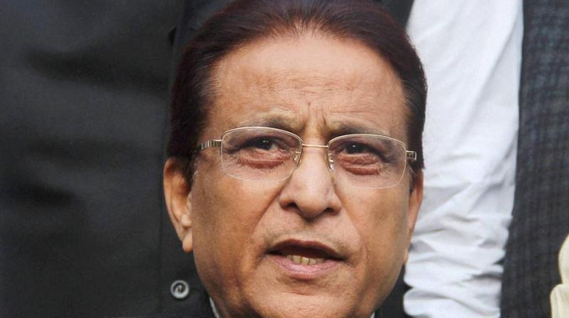 â€˜Your father has died, Iâ€™m here for that,â€™ furious Azam Khan insults scribe