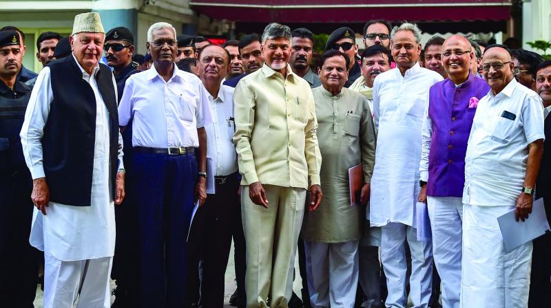 Opposition leaders meet EC after Supreme Court snub on review petition on VVPATs
