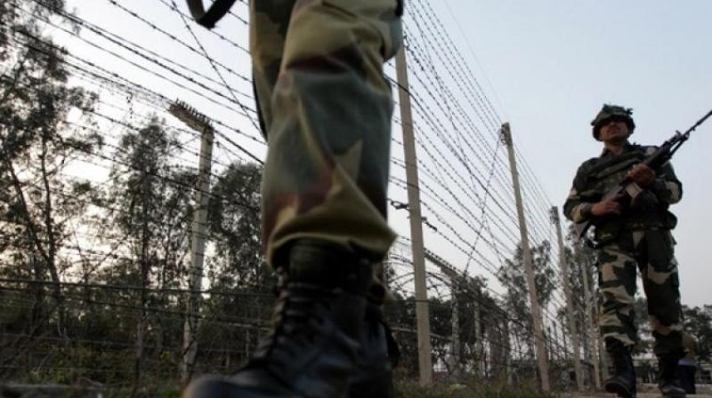\Nearly 300 militants active in J&K, Pak trying to push in more via LoC\: Top cop