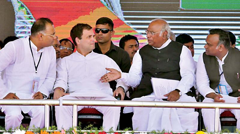 PM Modi not chowkidar of common man but of big businessmen, says Rahul Gandhi