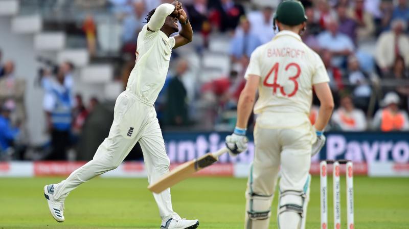 Ashes 2019: Jofra Archer strikes as Australia slump to 80-4 in second Ashes Test