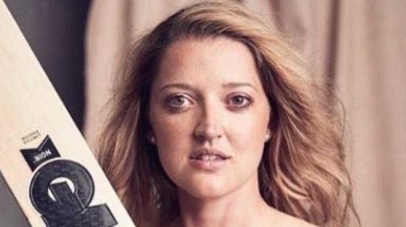 Sarah Taylor goes nude once again, gets trolled by Alex Hartley; details inside