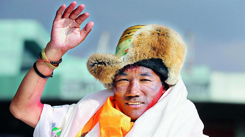 Guide on Everest for 24th time