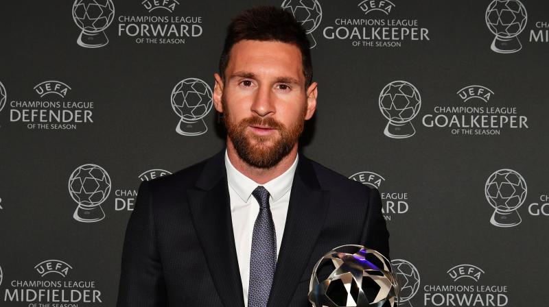 Lionel Messi wins \Forward of the Season\ award