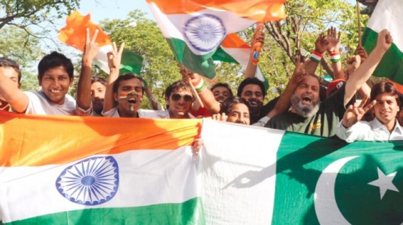 ICC CWC\19: India and Pakistan fans unite to support India in England clash