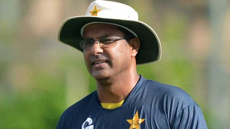 Waqar Younis applies for Pakistan bowling coach job