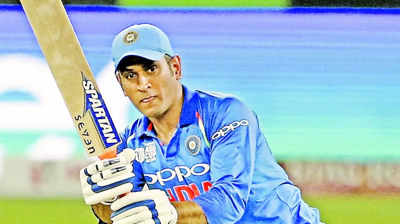 MS Dhoni accepts ICC rules