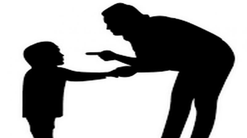 Derisive behaviour by parents can be cause of their bullying others