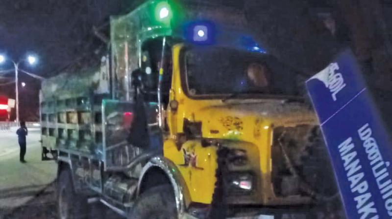 Freak accident with speeding lorry kills three city students in Chitradurga