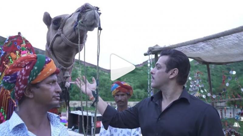 Salman meets real Sultan of Rajasthan while shooting for Dabangg 3, video goes viral