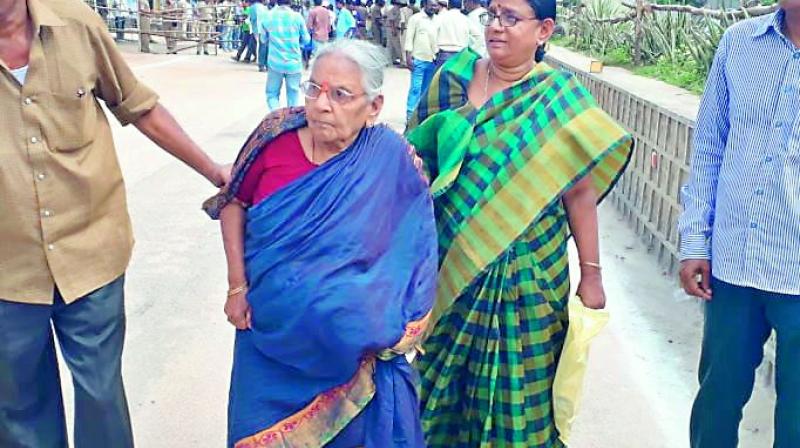 Khammam: 85-year-old files papers, wants to fight mafia