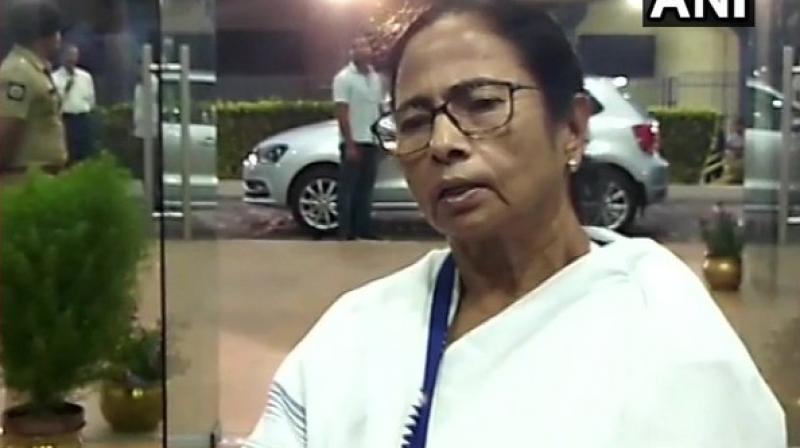 I am compelled not to attend Modi\s oath-taking ceremony: Mamata