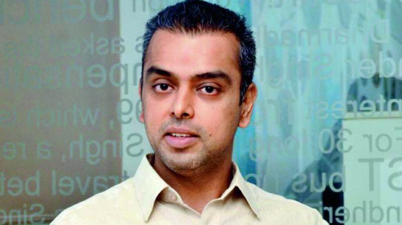 Withdraw Pragya\s ticket if PM truly respects police: Deora