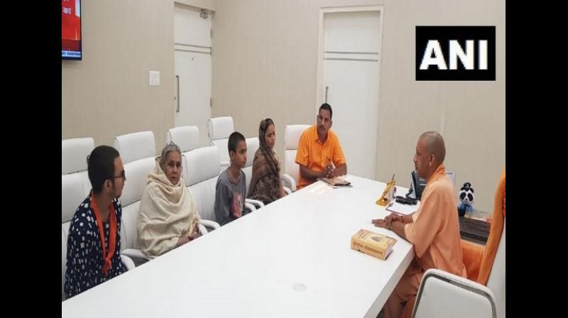 Kamlesh Tiwari\s kin meets Adityanath at residence, demands capital punishment