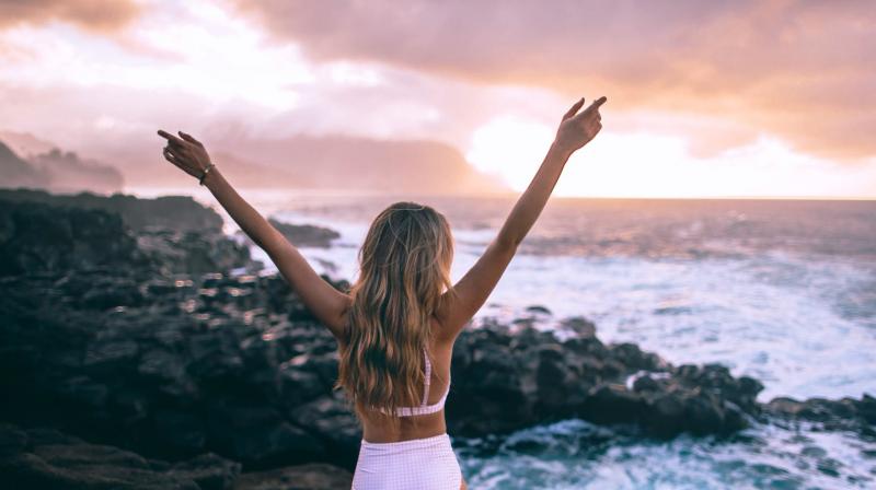 Reading some articles online and talking to other women who have solo travelled can imbibe you with confidence. (Photo: Representational/Pexels)