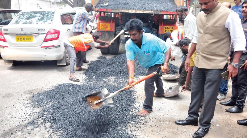 The court, hearing a public interest litigation on potholes and the overall poor condition of roads in the city, had set Thursday as deadline.