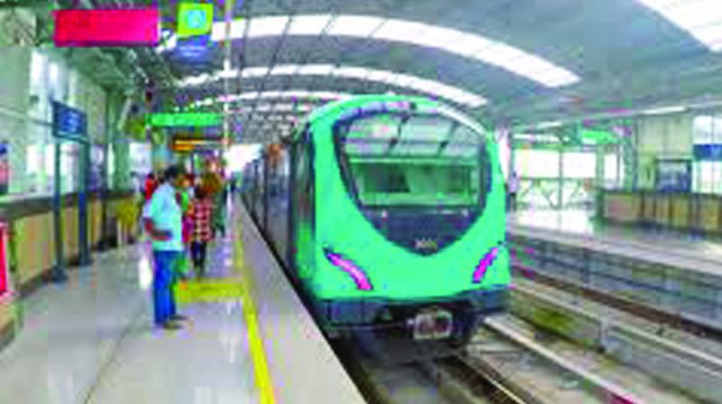 The Kochi Metro Rail Ltd (KMRL) on Friday signed a pact with Google Maps, most popular digital mapping service, to extend the facility to the public.