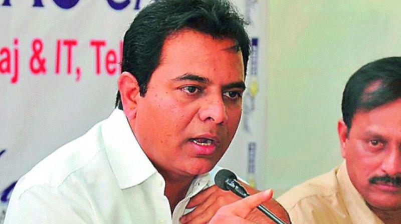 LS polls: TRS, Congress step up campaign