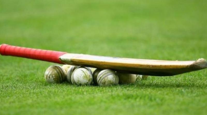 T. Ravi Teja of Andhra Bank smashed century while R. Dayanands A. Lalith Mohan picked a five-for to steal the show on the final day of their respective Pool A matches in the Hyderabad Cricket Associations top division league played here on Friday.