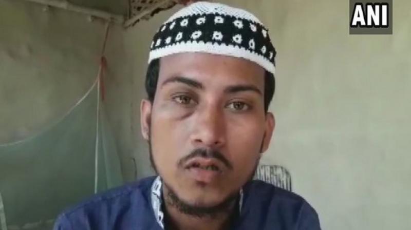 Kolkata: Madrasa teacher beaten, thrown out of train for not chanting \Jai Shri Ram\