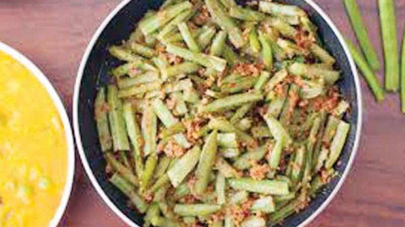 Bengaluru: Price of green chillies on fire