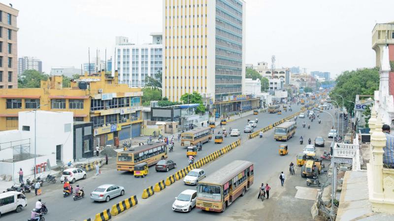Chennai: Two-way traffic on Anna Salai restored after 8 yrs