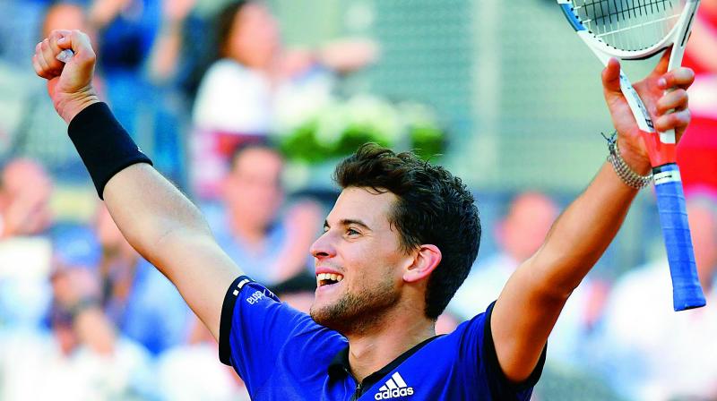 Dominic Thiem ends Roger Federerâ€™s clay court return