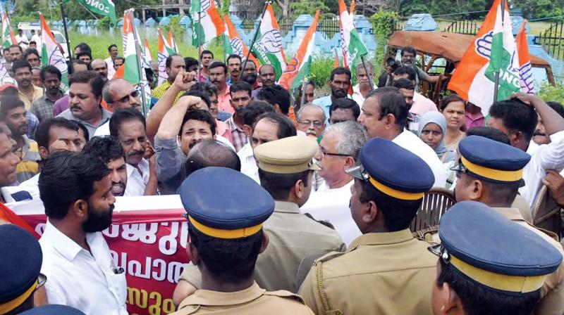 Kochi: Murdered youthâ€™s father backs police probe