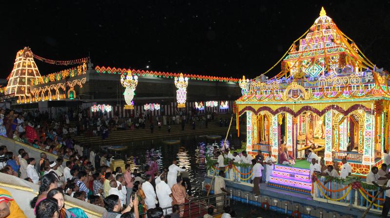 Tirupati: Malayappa Swamy ride enthralls devotees