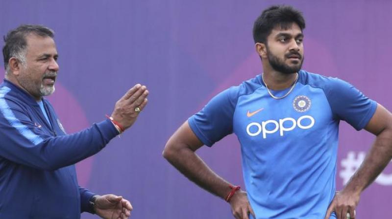 ICC CWC\19: Vijay Shankar back to field after minor injury
